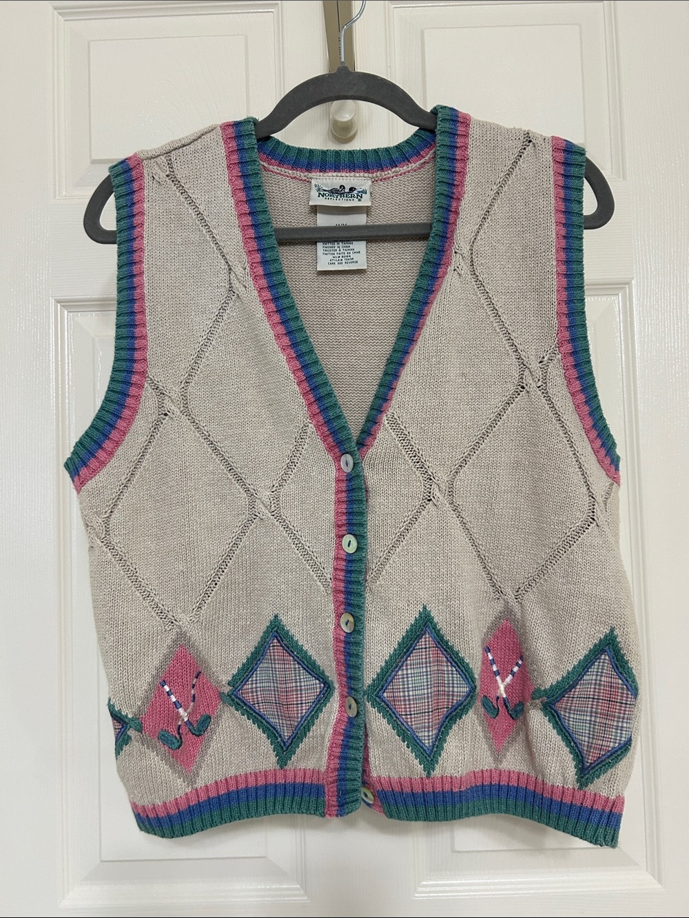 Northern Reflections Tan Argyle Preppy Knit Vest Pink and Teal Trim Medium